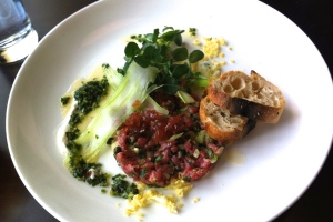 Beef Tartare with b with